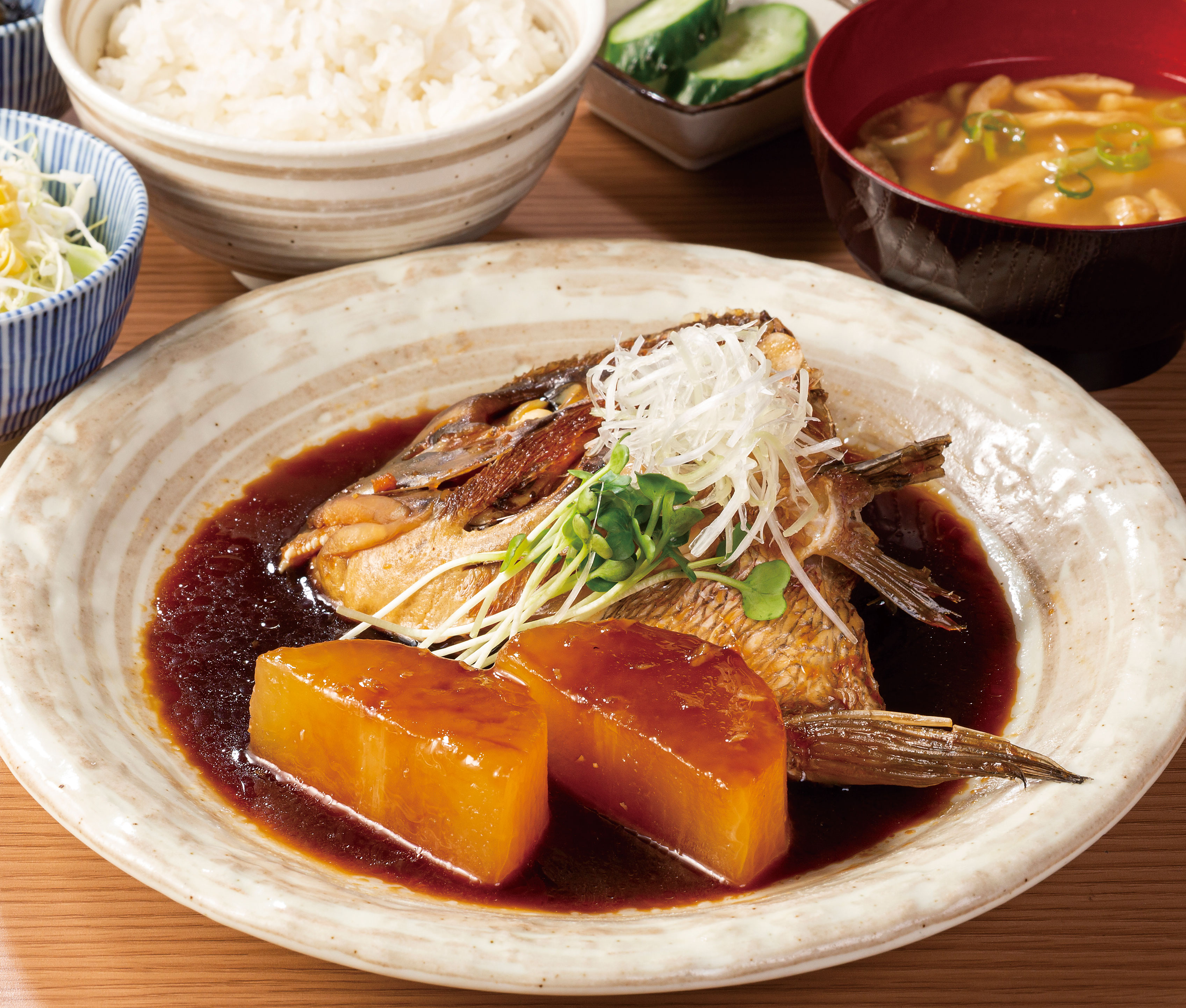 居酒屋 うおや一丁新宿三光町店　しっかりランチ！