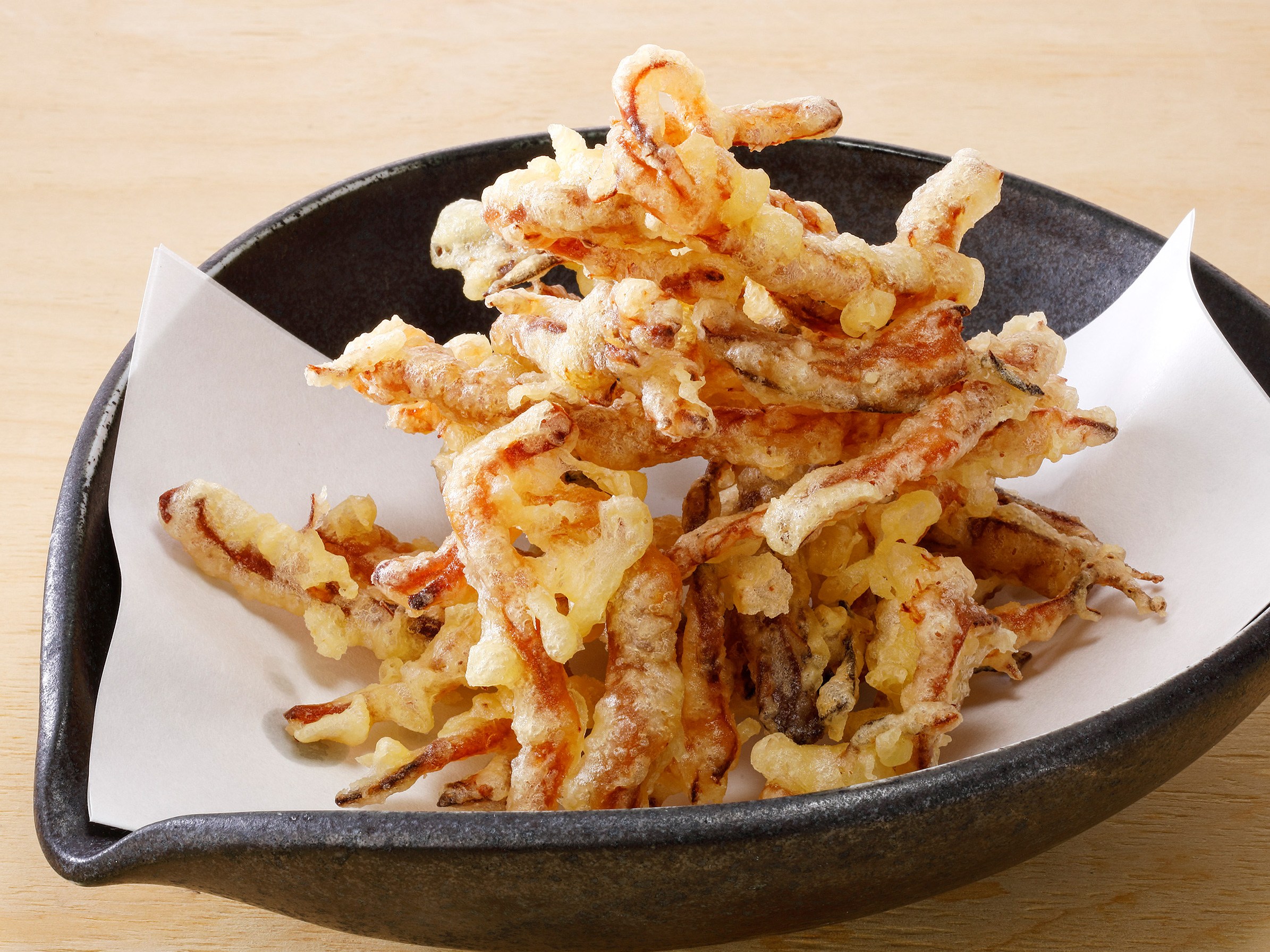 居酒屋　刺身と寿司　うおや一丁 新宿三光町店　／　するめの天ぷら