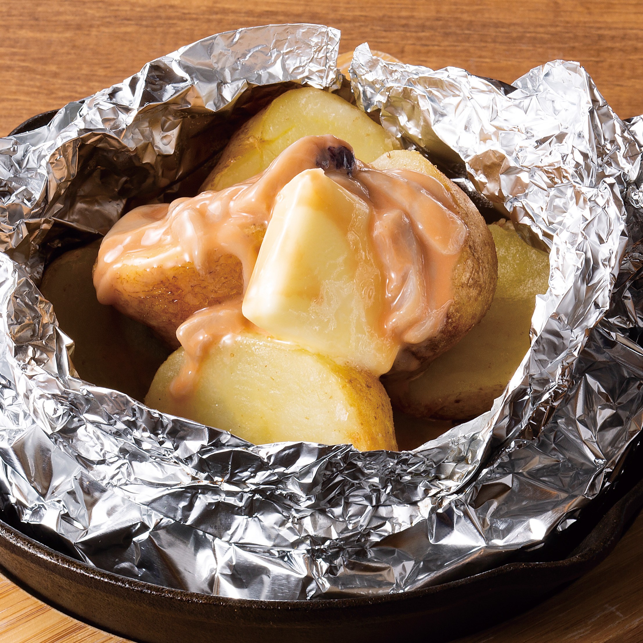 居酒屋　うおや一丁 川崎砂子店　／じゃがバター塩辛のせ／海鮮／寿司／ランチ