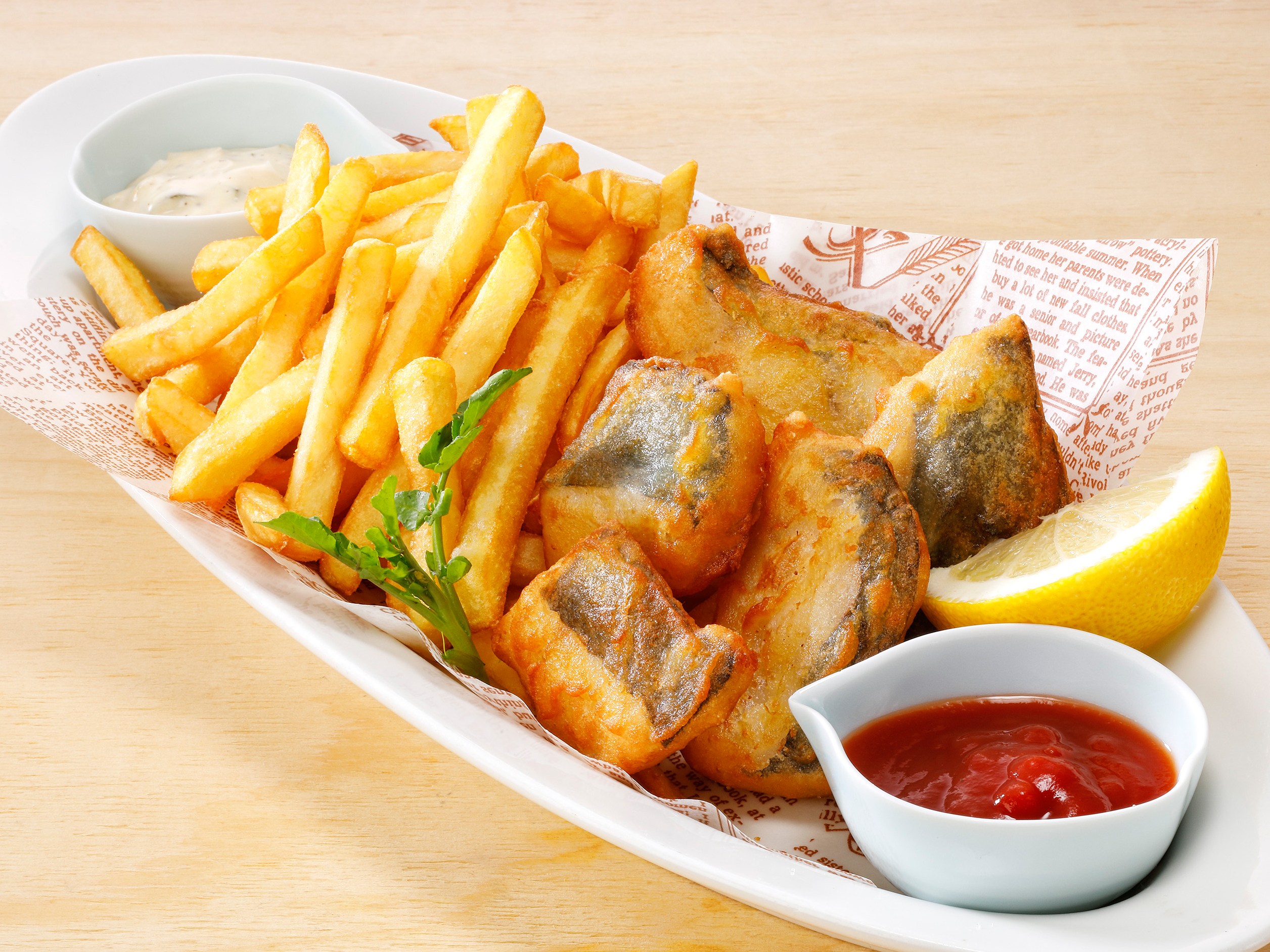 居酒屋　刺身と寿司 うおや一丁新宿三光町店　／　フィッシュ＆チップス