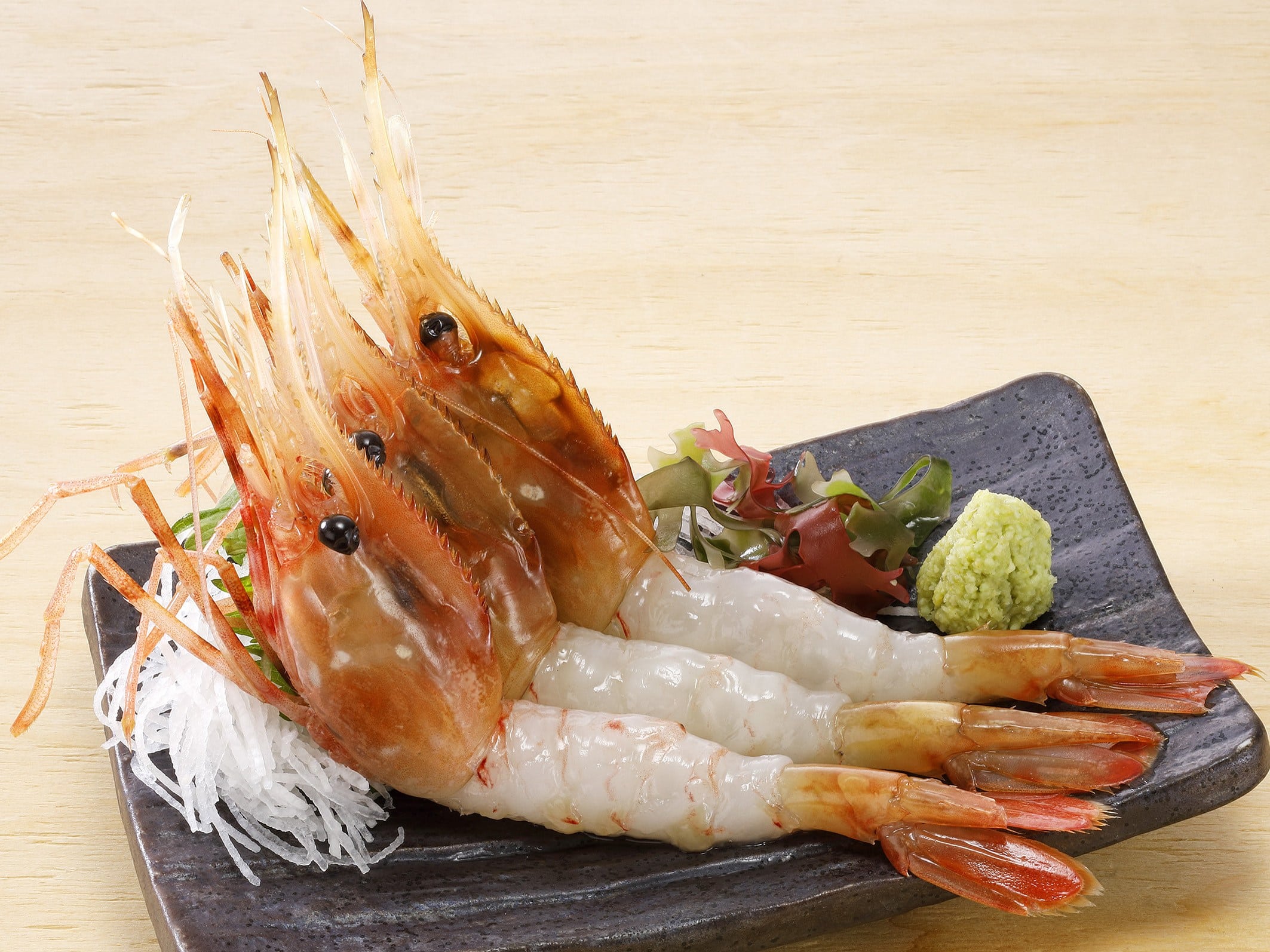 居酒屋　刺身と寿司　うおや一丁 新宿三光町店　ぼたん海老／刺身／海鮮／寿司／ランチ／宴会4～40名様