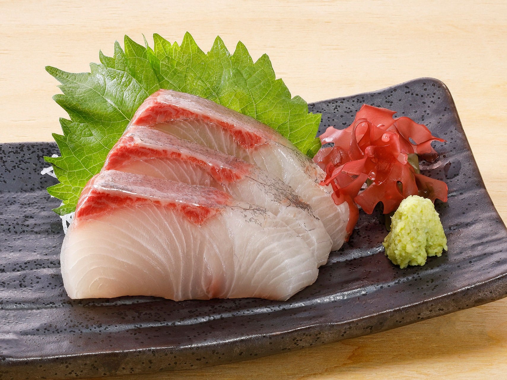 居酒屋　刺身と寿司　うおや一丁 新宿三光町店　ぶり刺身／刺身／海鮮／寿司／ランチ／宴会4～40名様