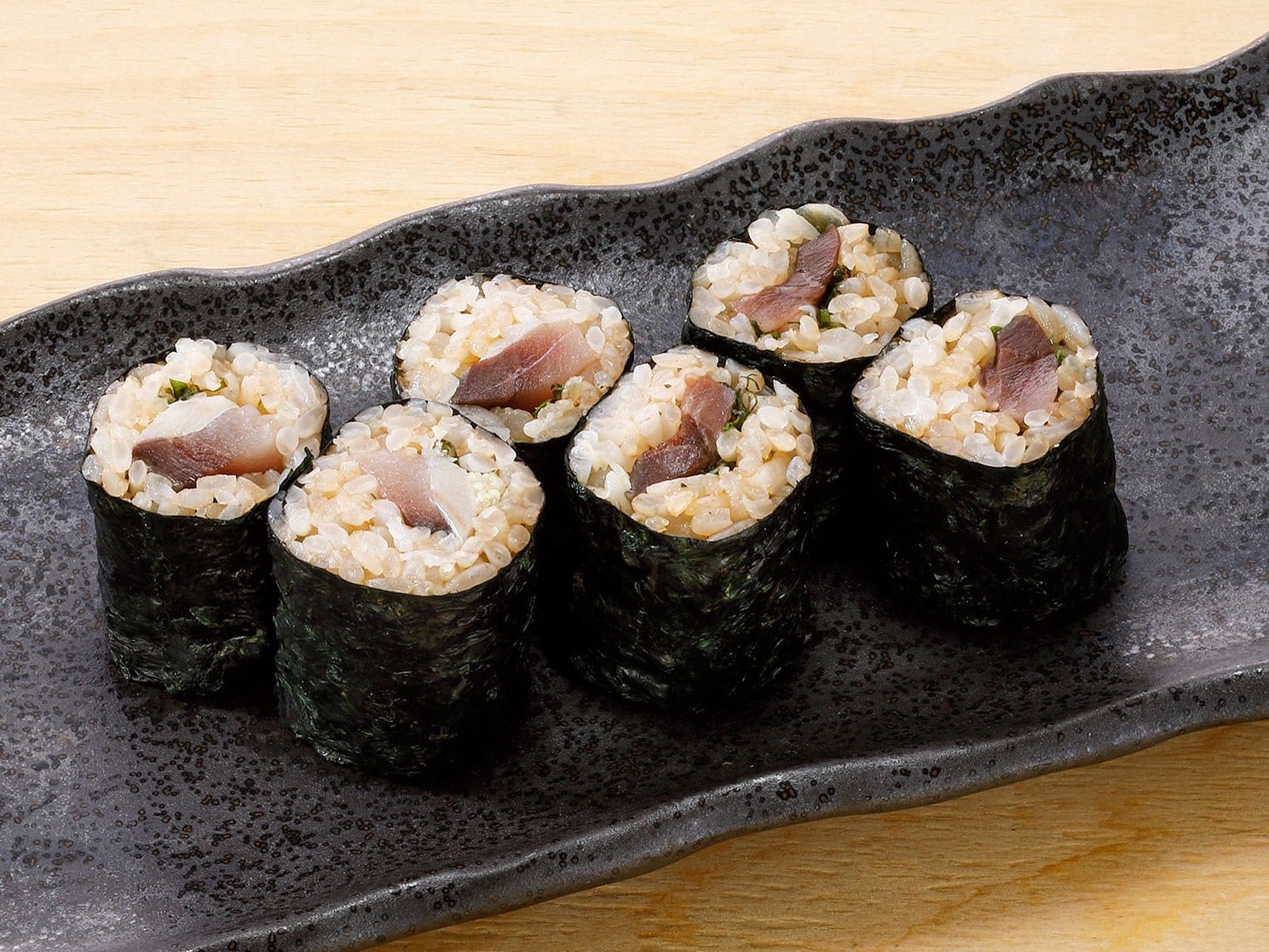 居酒屋　刺身と寿司　うおや一丁 新宿三光町店　あて巻き／刺身／海鮮／寿司／ランチ／宴会4～40名様