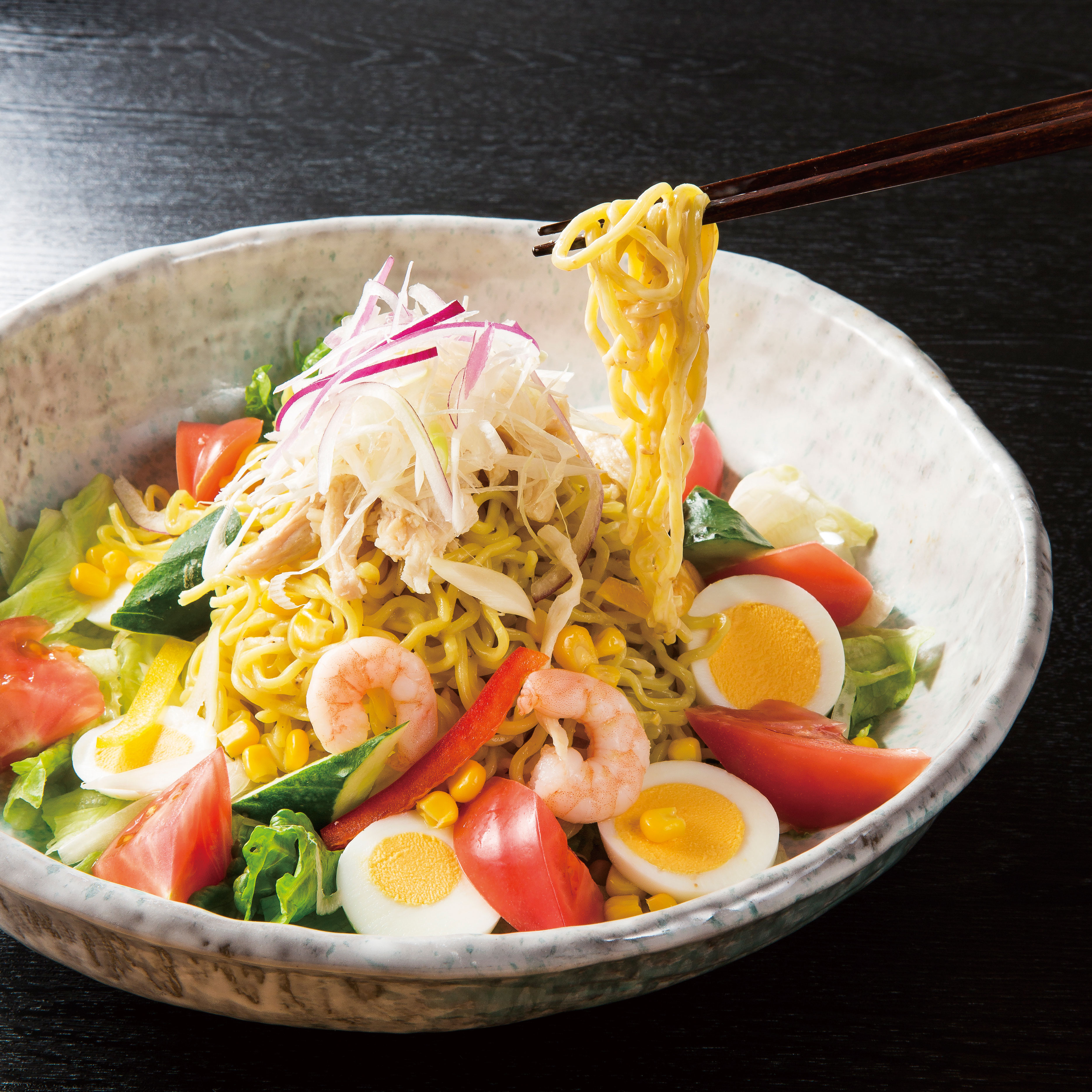 うおや一丁 浦和店　さっぱりといただける「ラーメンサラダ」